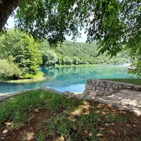 Carmenta Lake Bihać